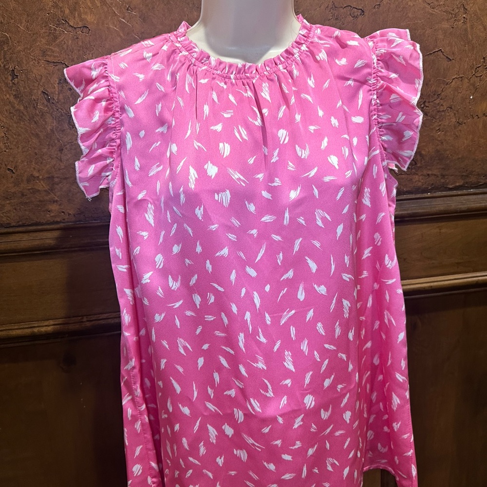 NWOT SIZE M First Love Pink Ruffle Sleeve Top - Picture 2 of 8